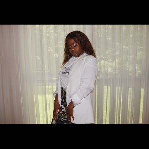 Meet your Posher, Adanma r